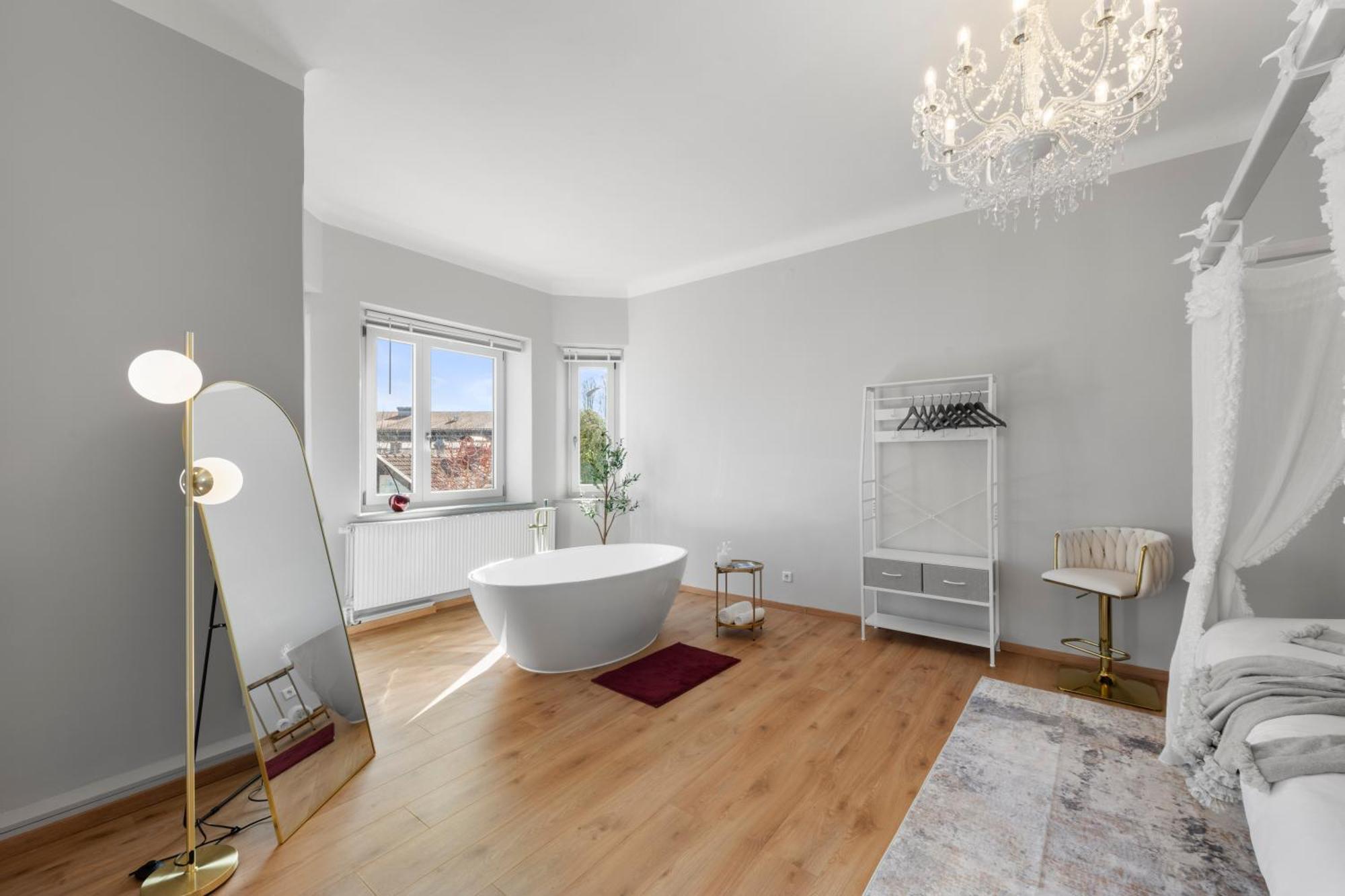 Liebelei Miesbach - Boutique-Apartment Mit Terrasse Im Zentrum Екстер'єр фото