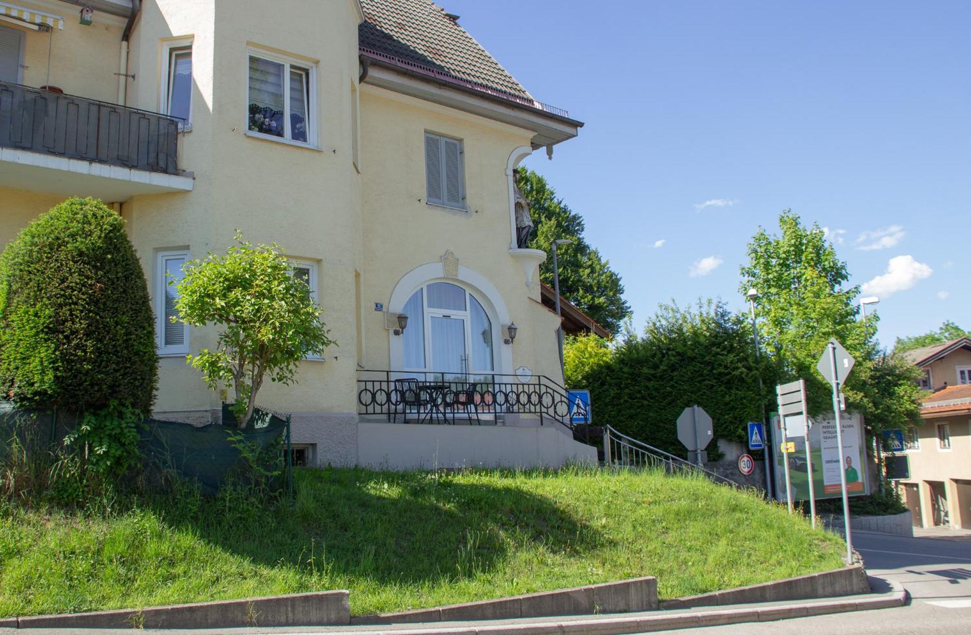 Liebelei Miesbach - Boutique-Apartment Mit Terrasse Im Zentrum Екстер'єр фото